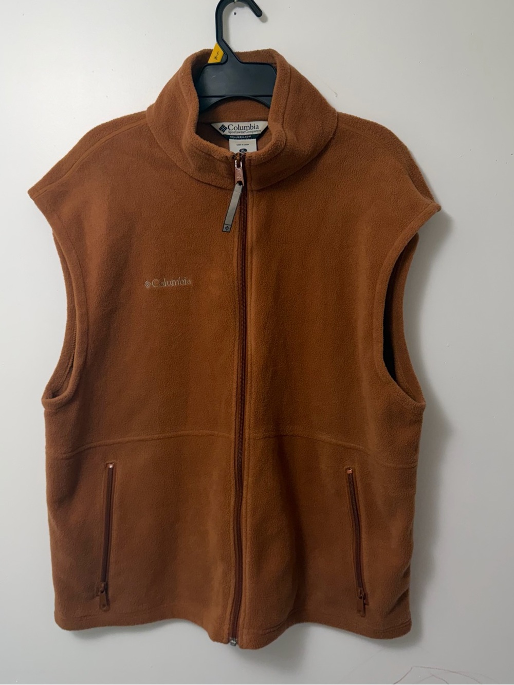 Columbia Cathedral Full Zip Fleece Vest Men’s XL 100% Polyester Rust Color